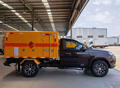 洛阳爆破器材运输车